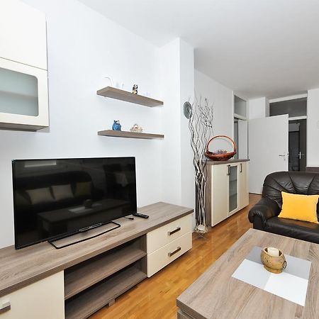 Ana Apartment ซาดาร์ ภายนอก รูปภาพ